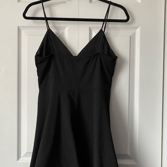 Black Dress - Picture 2 of 3